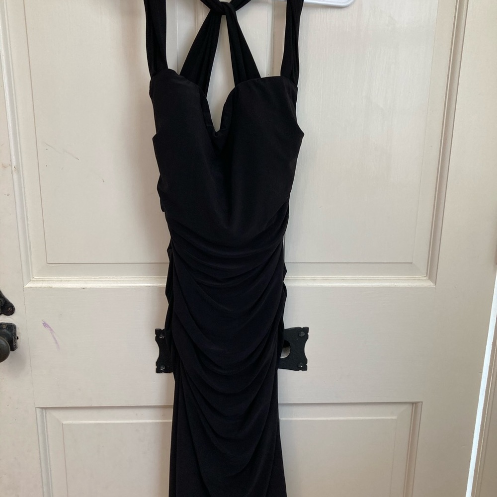 Laundry LBD - Picture 2 of 3